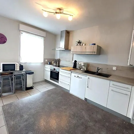 Neree - Tres Fonctionnel, Bien Agence, Au Bord Du ! Mae-6404 Apartment