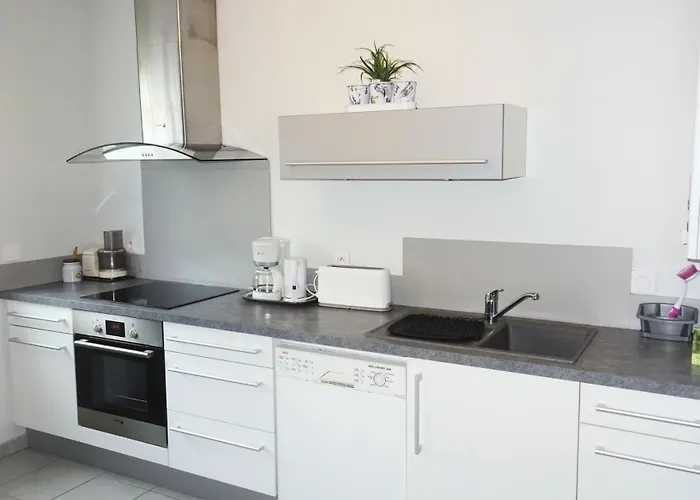 Neree - Tres Fonctionnel, Bien Agence, Au Bord Du ! Mae-6404 * エクスレバン